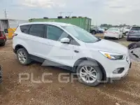 2017 Ford ESCAPE photo