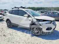 2017 Ford ESCAPE photo