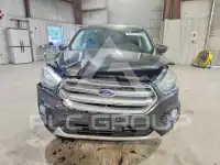 2017 Ford ESCAPE photo