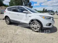 2017 Ford ESCAPE фото