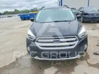 2017 Ford ESCAPE photo