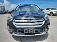 2017 Ford ESCAPE photo