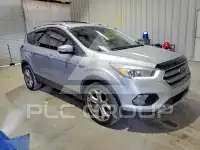 2017 Ford ESCAPE photo