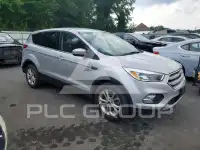 2017 Ford ESCAPE photo