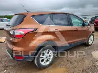 2017 Ford ESCAPE photo