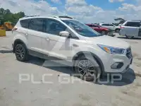 2017 Ford ESCAPE photo
