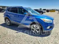 2017 Ford ESCAPE photo