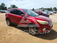 2017 Ford ESCAPE photo