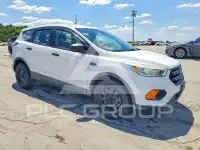 2017 Ford ESCAPE photo