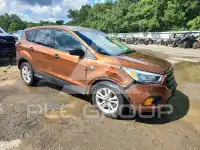 2017 Ford ESCAPE photo