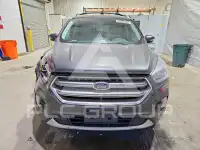 2017 Ford ESCAPE photo