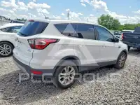 2017 Ford ESCAPE photo