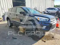 2017 Ford ESCAPE photo