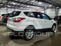 2017 Ford ESCAPE photo
