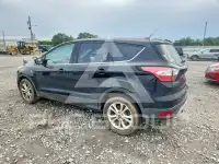 2017 Ford ESCAPE photo