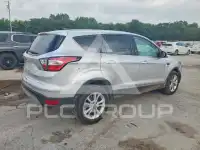 2017 Ford ESCAPE photo
