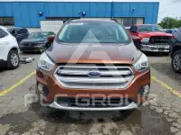 2017 Ford ESCAPE photo