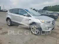 2017 Ford ESCAPE photo
