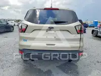 2017 Ford ESCAPE photo