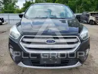 2017 Ford ESCAPE photo
