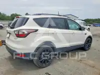 2017 Ford ESCAPE photo