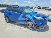 2017 Ford ESCAPE photo