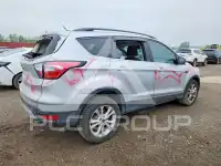 2017 Ford ESCAPE photo