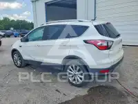 2017 Ford ESCAPE photo