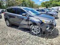 2017 Ford ESCAPE photo