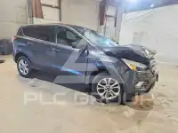 2017 Ford ESCAPE photo