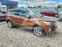 2017 Ford ESCAPE photo