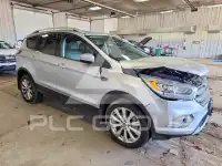 2017 Ford ESCAPE photo