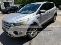 2017 Ford ESCAPE photo