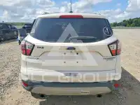 2017 Ford ESCAPE photo