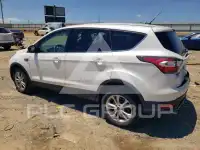 2017 Ford ESCAPE photo