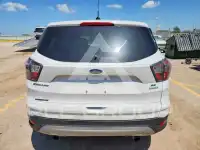 2017 Ford ESCAPE photo