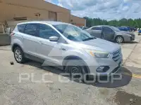 2017 Ford ESCAPE photo