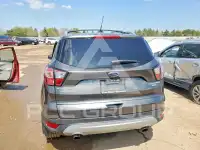 2017 Ford ESCAPE photo