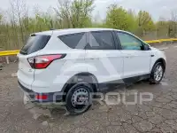 2017 Ford ESCAPE photo
