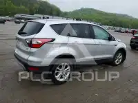 2017 Ford ESCAPE photo