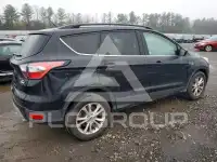 2017 Ford ESCAPE photo