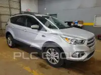2017 Ford ESCAPE photo