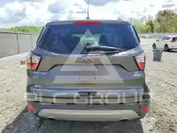 2017 Ford ESCAPE photo