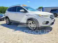 2017 Ford ESCAPE photo