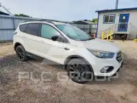 2017 Ford ESCAPE фото