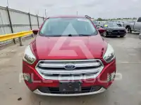 2017 Ford ESCAPE photo
