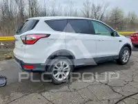 2017 Ford ESCAPE photo