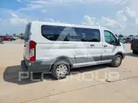 2017 Ford TRANSIT photo