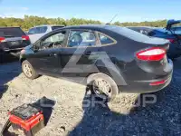 2017 Ford FIESTA фото