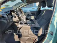 2017 Ford FIESTA фото